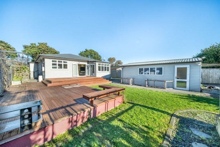 Photo of property in 43 Lincoln Avenue, Epuni, Lower Hutt, 5011