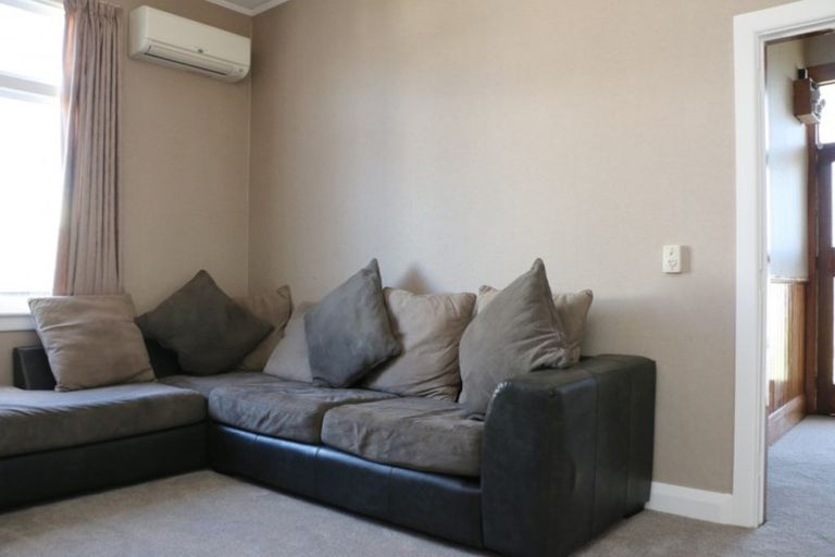 Photo of property in 15 Herbert Street, Waimate, 7924