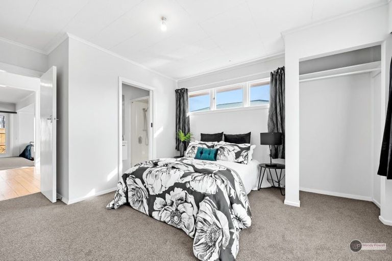 Photo of property in 26c Wilford Street, Wallaceville, Upper Hutt, 5018