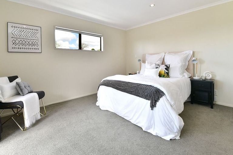 Photo of property in 59 Elliston Crescent, Stanmore Bay, Whangaparaoa, 0932