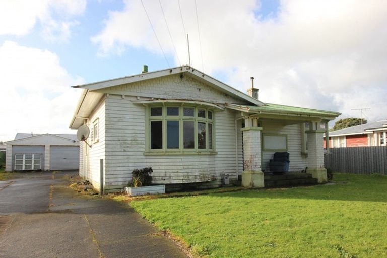 Photo of property in 95 South Road, Manaia, 4612