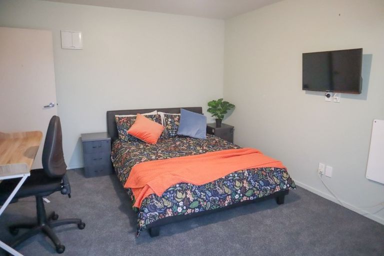 Photo of property in 158 Peverel Street, Riccarton, Christchurch, 8041