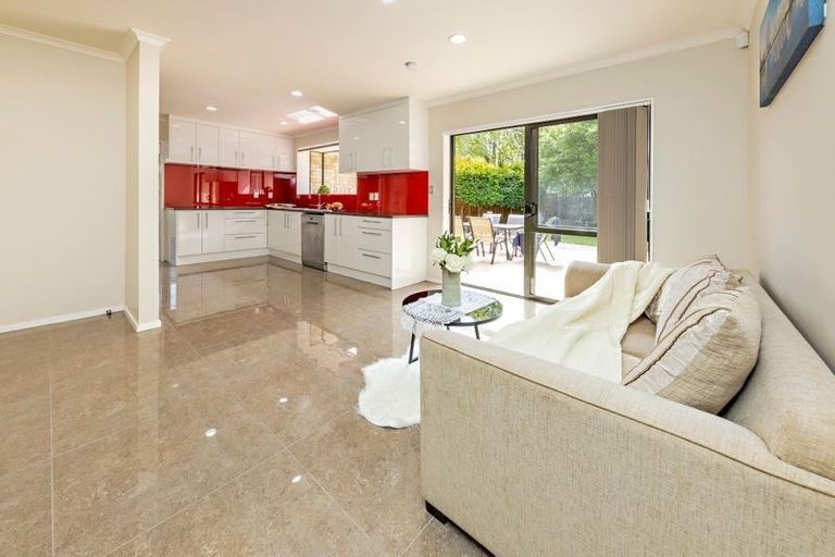 Photo of property in 18 Srah Place, East Tamaki, Auckland, 2013