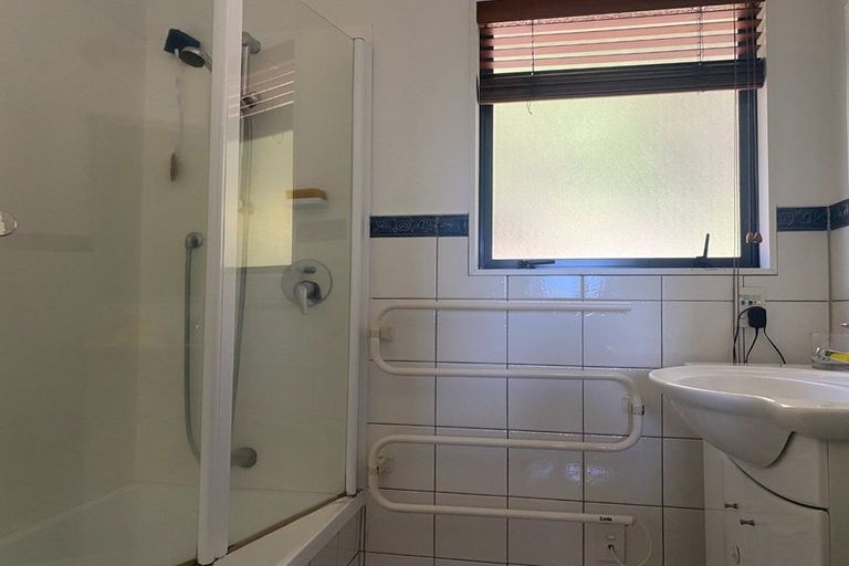 Photo of property in 49 Kentwood Drive, Woodridge, Wellington, 6037