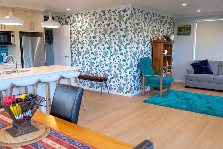 Photo of property in 9 Manuka Place, Hawera, 4610