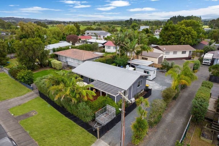 Photo of property in 26 Parakai Avenue, Parakai, 0830