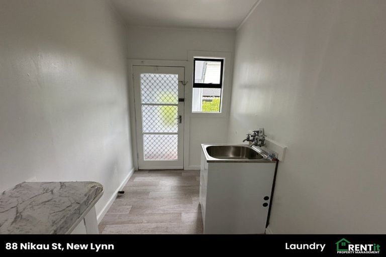 Photo of property in 88 Nikau Street, New Lynn, Auckland, 0600