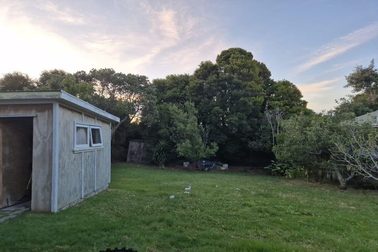 Photo of property in 832 Whangaparaoa Road, Manly, Whangaparaoa, 0930