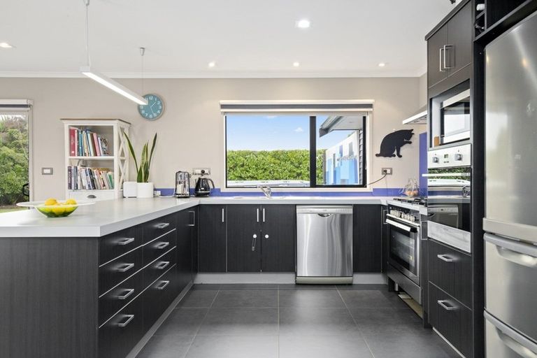 Photo of property in 4 Goble Road, Clarks Beach, Pukekohe, 2679