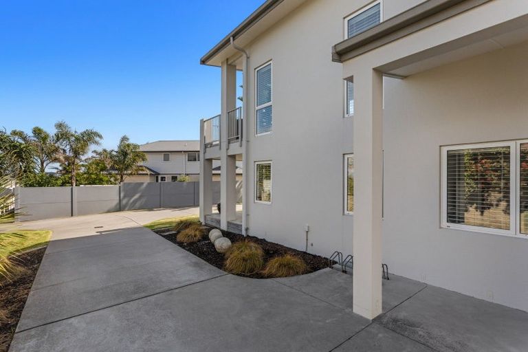 Photo of property in 24 Ocean View Road, Coastlands, Whakatane, 3120