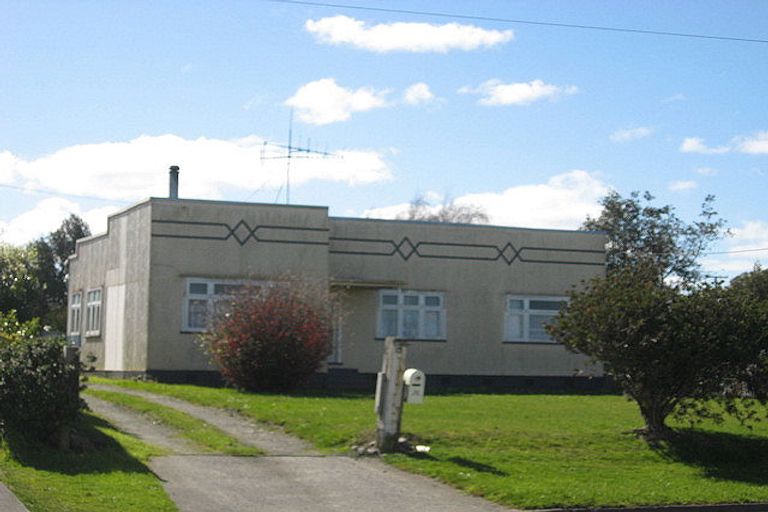 Photo of property in 15 Matai Street, Marton, 4710