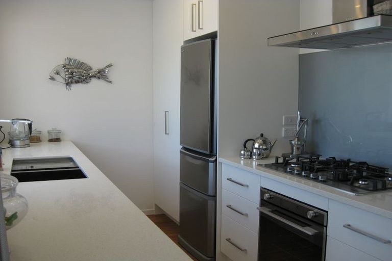 Photo of property in 24 Ocean View Road, Waihi Beach, 3611