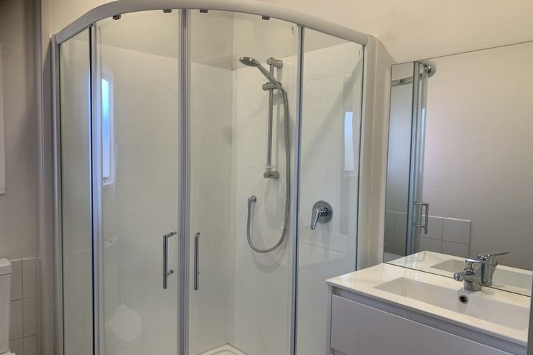 Photo of property in 1 Waimarie Park, Levin, 5510