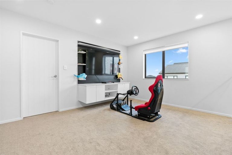 Photo of property in 13 Christella Street, Flat Bush, Auckland, 2019