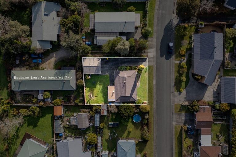 Photo of property in 1 Feary Crescent, Takaka, 7110