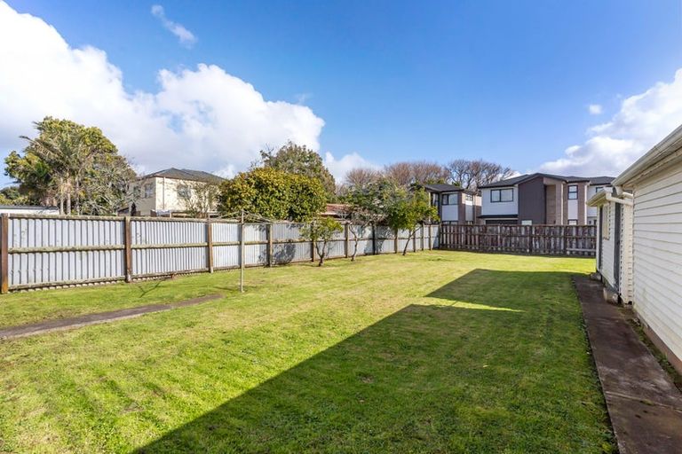 Photo of property in 191 Richardson Road, Mount Albert, Auckland, 1041