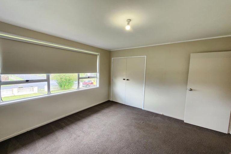 Photo of property in 41 Moncrieff Avenue, Clendon Park, Auckland, 2103