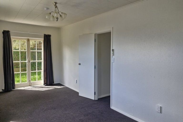 Photo of property in 40 Parenga Street, Wainuiomata, Lower Hutt, 5014