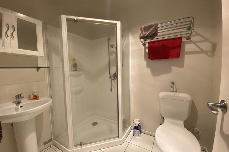 Photo of property in 19a Park Street, Thorndon, Wellington, 6011