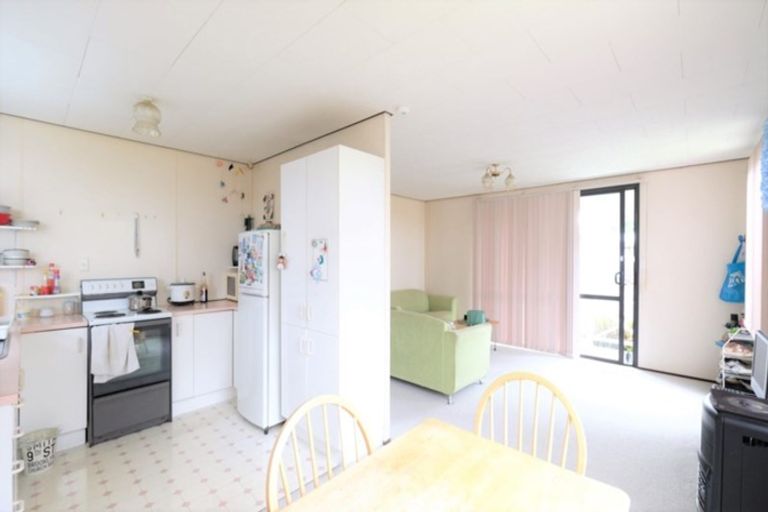 Photo of property in 3/9 Ireland Place, Ranui, Auckland, 0612