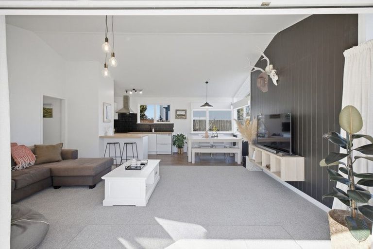 Photo of property in 380 Harewood Road, Bishopdale, Christchurch, 8053