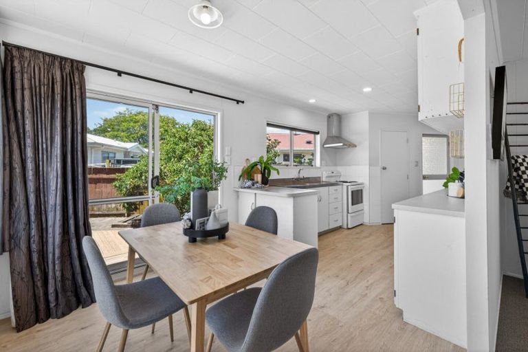 Photo of property in 42 Eversham Road, Mount Maunganui, 3116