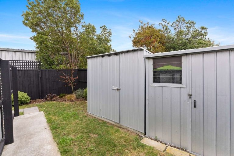 Photo of property in 4/7 Wineberry Avenue, Amberley, 7410