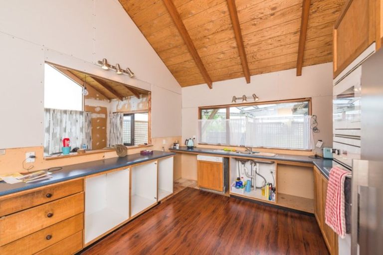 Photo of property in 51 Polson Street, Castlecliff, Whanganui, 4501