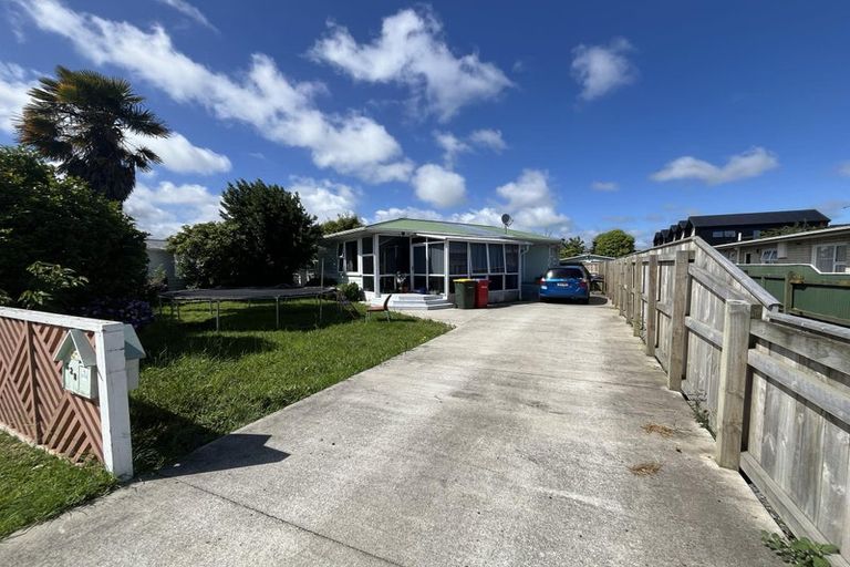 Photo of property in 628/628a Queen Street East, Levin, 5510