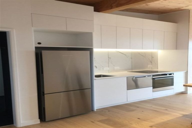 Photo of property in 10/165 Hobsonville Point Road, Hobsonville, Auckland, 0616