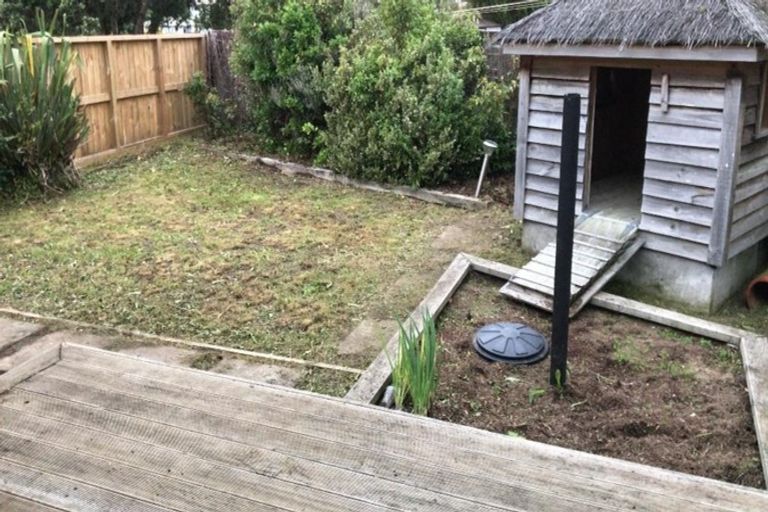 Photo of property in 9 Allen Terrace, Tawa, Wellington, 5028