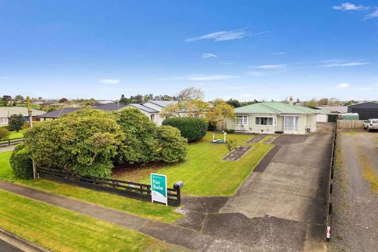 Photo of property in 9 Pacific Street, Waiuku, 2123