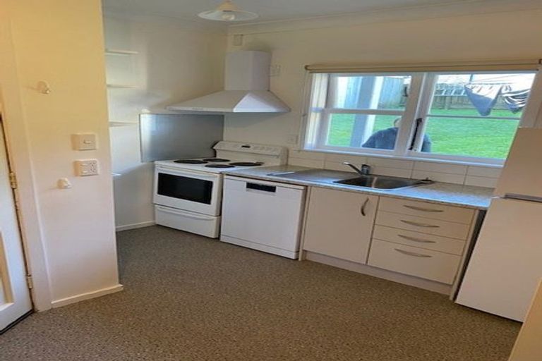 Photo of property in 1/27 Brougham Street, Mount Victoria, Wellington, 6011