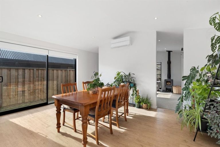 Photo of property in 43 Howden Drive, Jacks Point, 9371