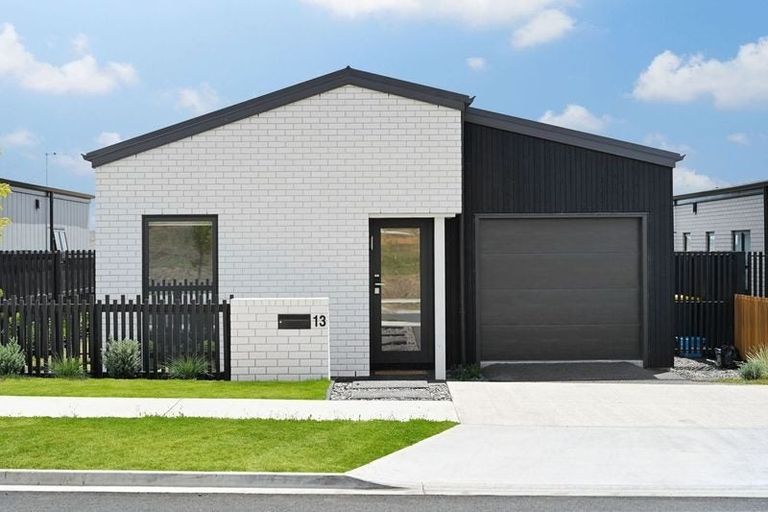 Photo of property in 13 Anurangi Rise, Peacocke, Hamilton, 3206