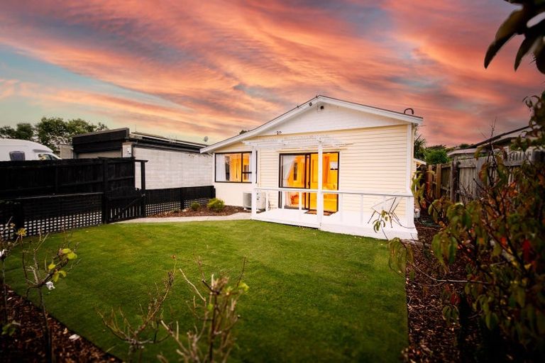 Photo of property in 191 Pine Avenue, South New Brighton, Christchurch, 8062