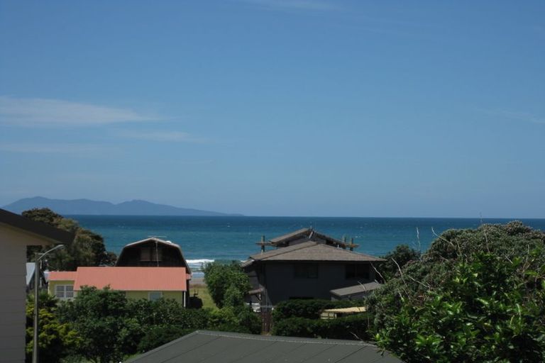 Photo of property in 24 Ocean View Road, Waihi Beach, 3611