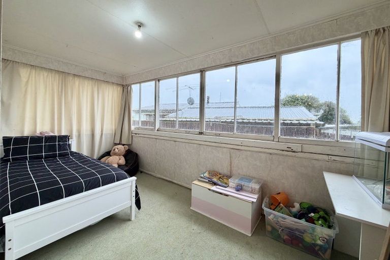 Photo of property in 6 Freyberg Place, Tokoroa, 3420