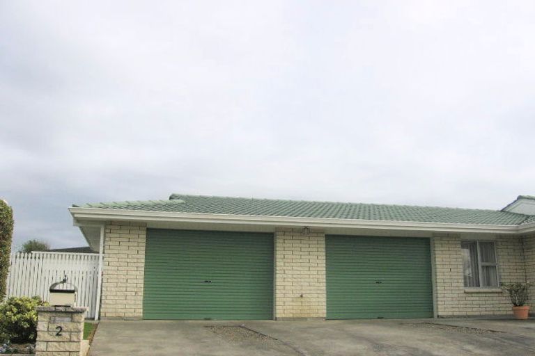 Photo of property in 2 Chippendale Crescent, Highbury, Palmerston North, 4412
