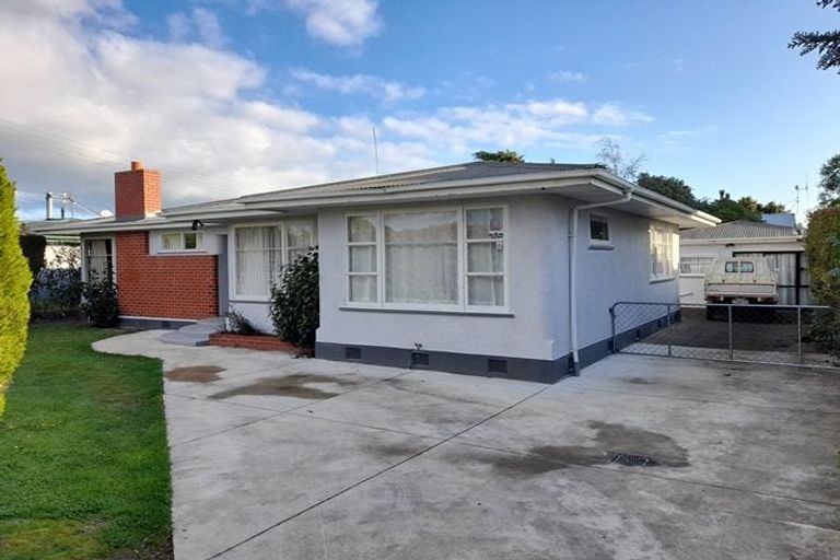 Photo of property in 90 Wood Street, Takaro, Palmerston North, 4410