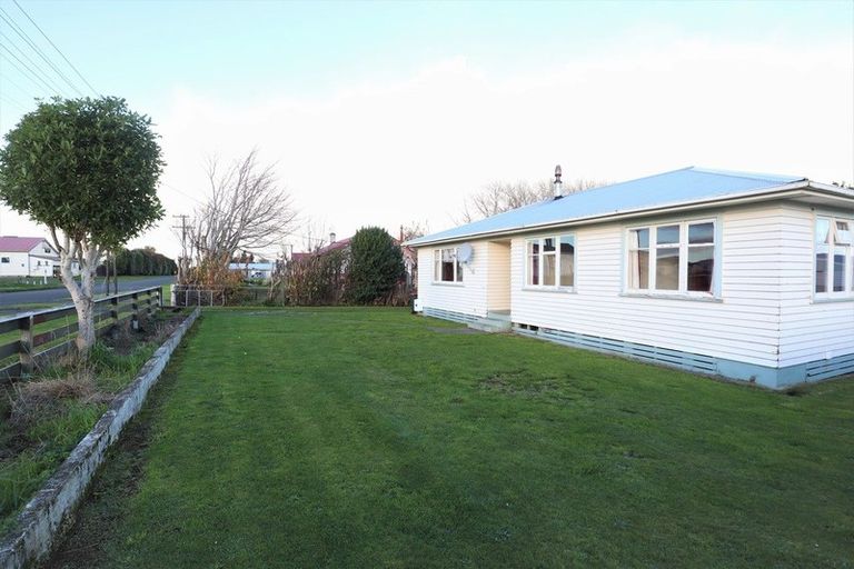 Photo of property in 23a Park Lane, Kaponga, Hawera, 4679