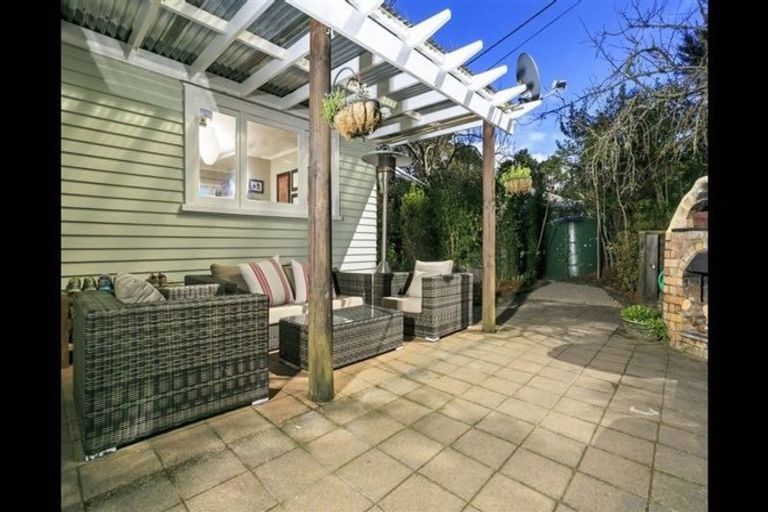 Photo of property in 131 Paremoremo Road, Lucas Heights, Auckland, 0632