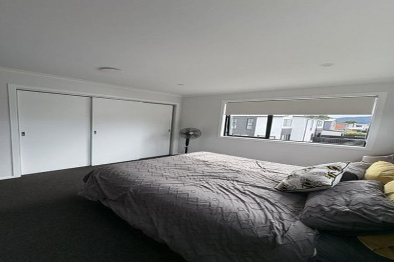 Photo of property in 7 Desert Gold Lane, Wallaceville, Upper Hutt, 5018