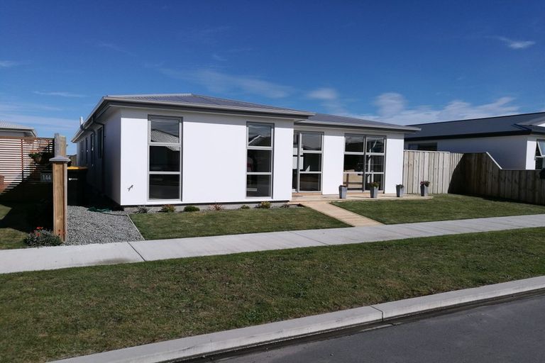 Photo of property in 142 Infinity Drive, Pegasus, 7612