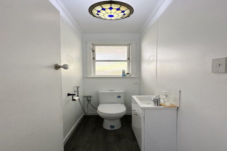 Photo of property in 26 Holborn Drive, Stokes Valley, Lower Hutt, 5019