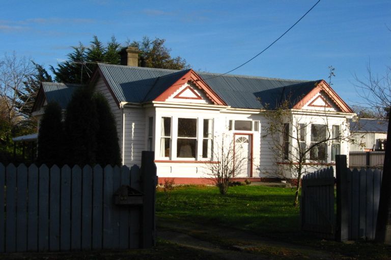 Photo of property in 23 Ontario Street, East Gore, Gore, 9710