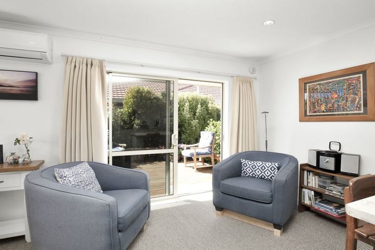 Photo of property in 89 Cedar Drive, Paraparaumu Beach, Paraparaumu, 5032