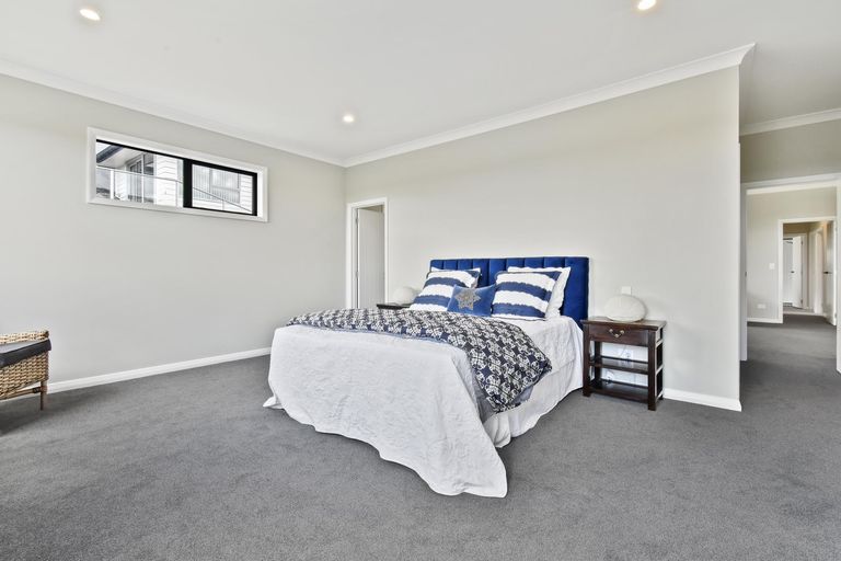 Photo of property in 135 Isabella Drive, Pukekohe, 2120