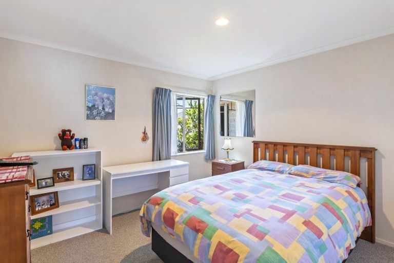 Photo of property in 56 Realm Drive, Paraparaumu, 5032