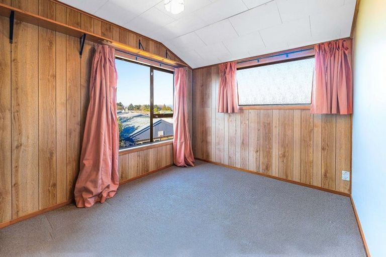 Photo of property in 28 Parker Street, Hornby, Christchurch, 8042